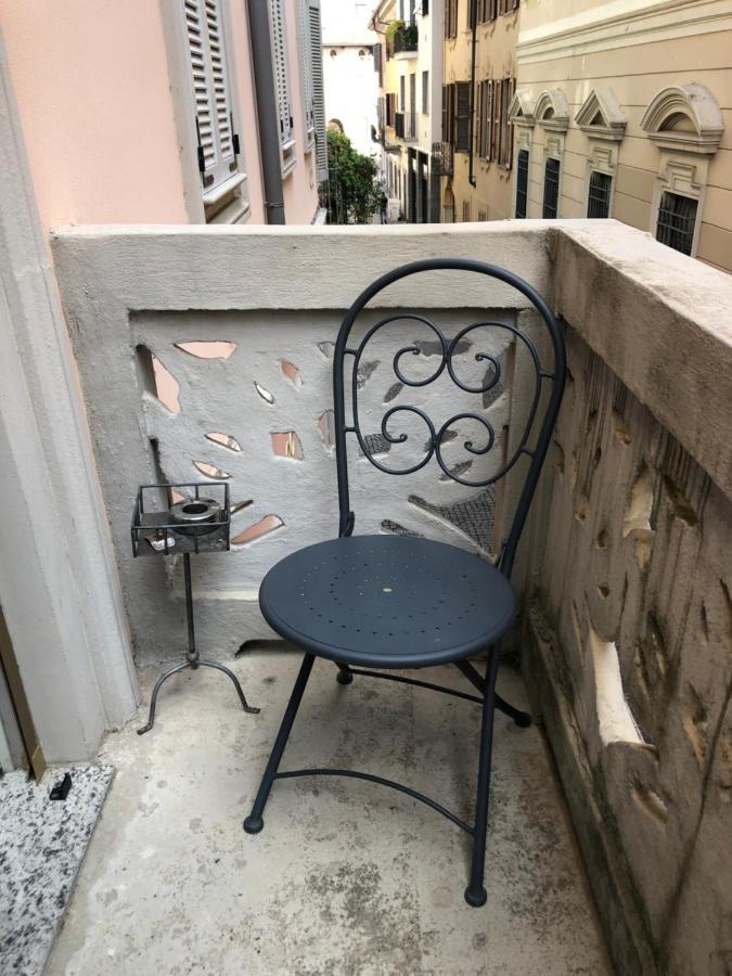Emma Home Adiacente Alla Piazza Ducale Vigevano Eksteriør billede